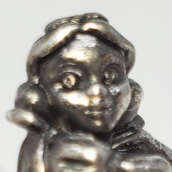 Disney Snow White Small Pewter Monopoly Piece Figure - Picture 5 of 11